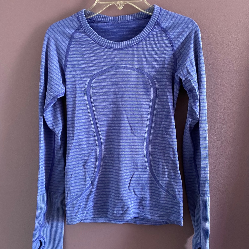 COPY - Lululemon Swiftly Tech Workout Top size 2